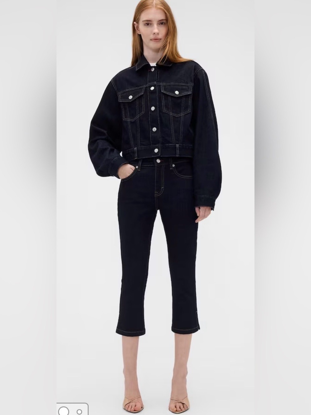 Gap x Victoria Beckham Dark Wash Blue Low Rise Capri Jeans  NWT SZ 29/8